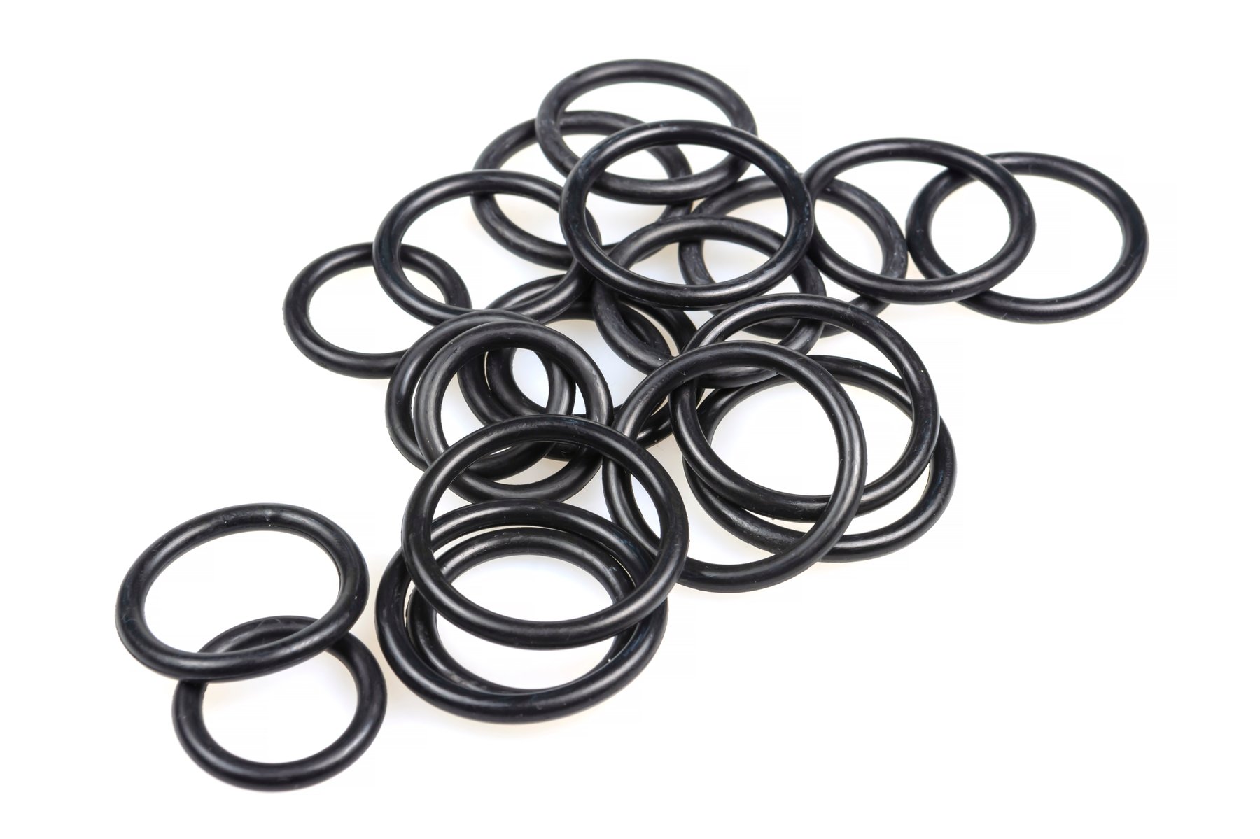 Pile of black rubber O-rings